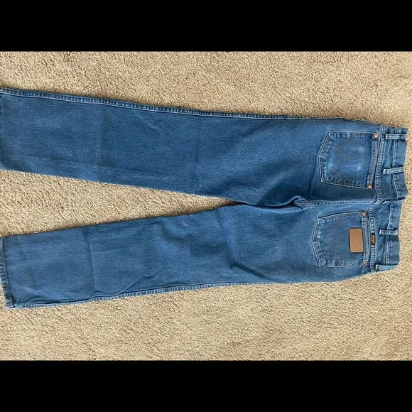 Mens Wranglers - Picture 2 of 4